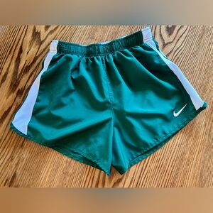Nike Green Athletic Shorts with Breathable Fabric